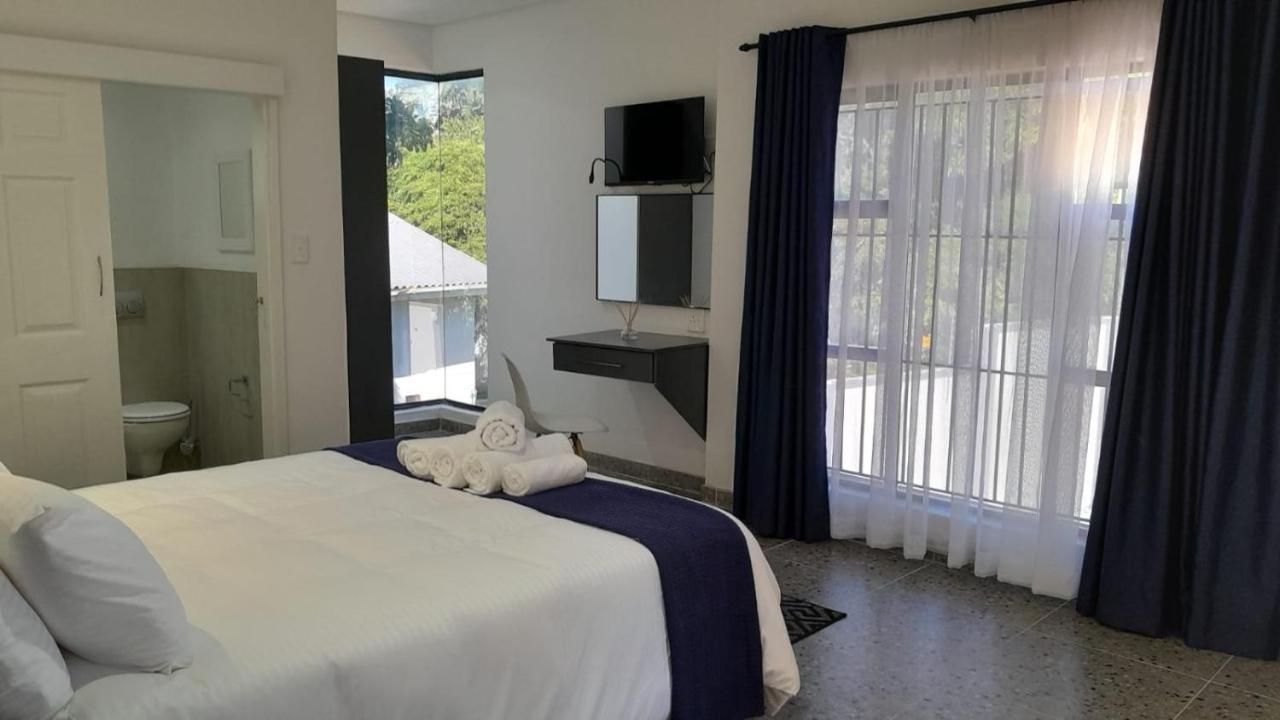The Wishing Well Guest House Self-Catering Порт Едуард Екстериор снимка