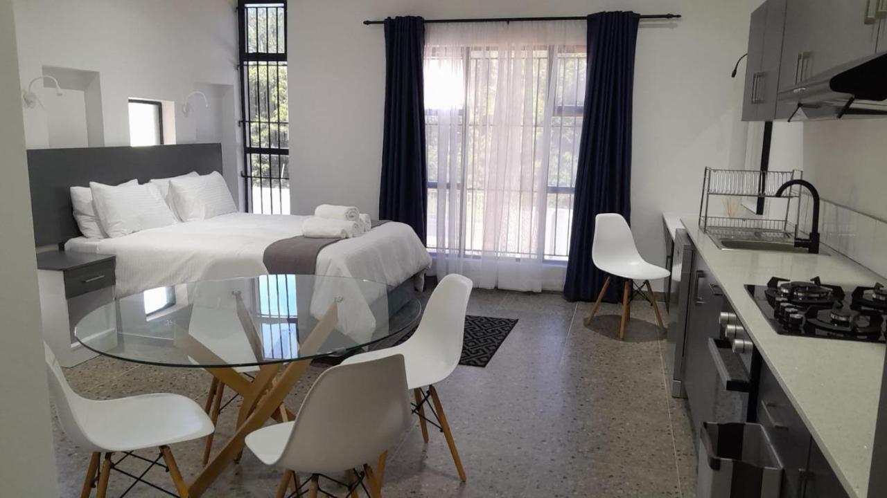 The Wishing Well Guest House Self-Catering Порт Едуард Екстериор снимка
