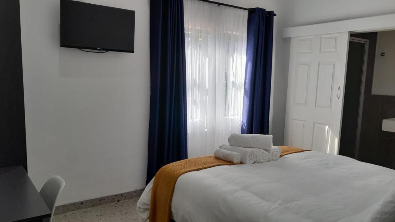 The Wishing Well Guest House Self-Catering Порт Едуард Екстериор снимка